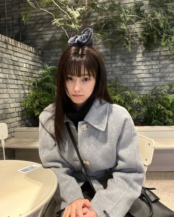 Kang Hyewon