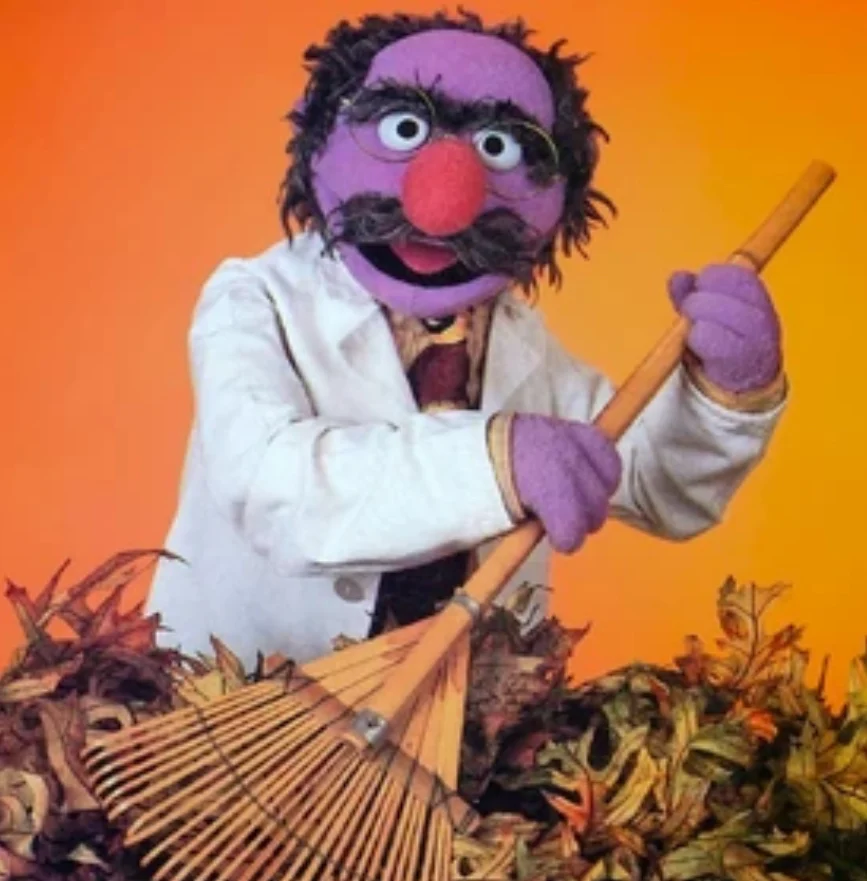 Dr. Nobel Price (Kevin Clash)