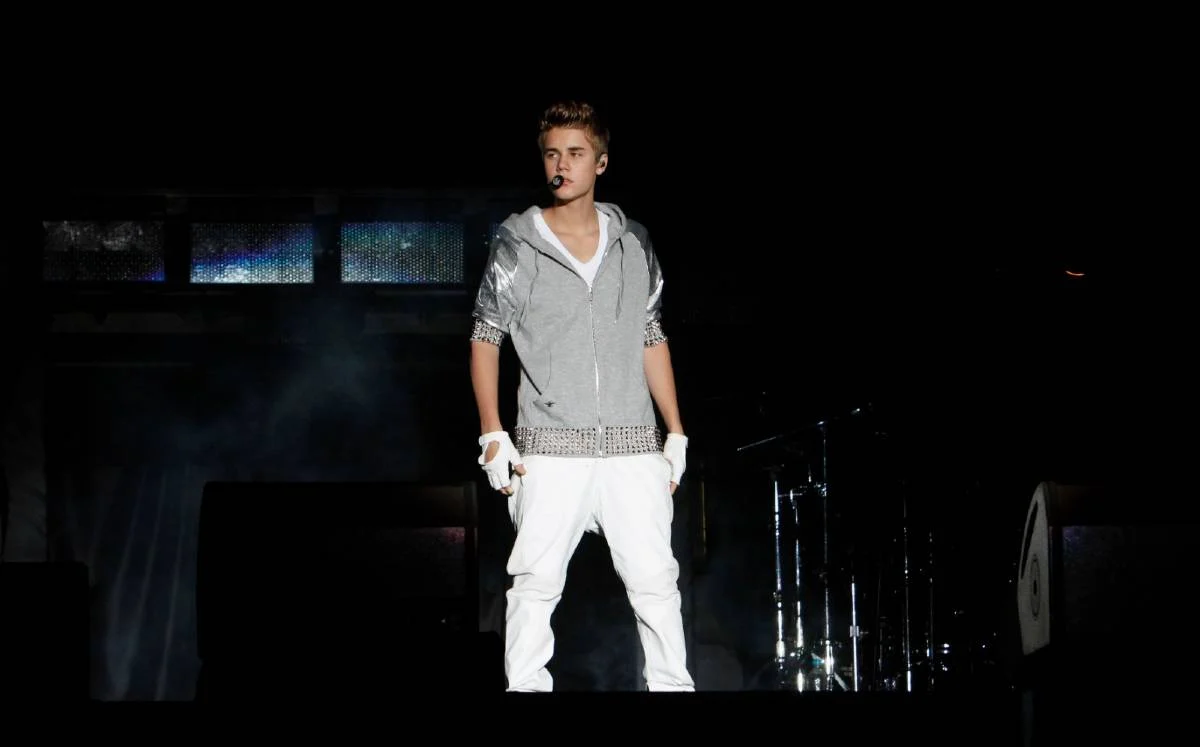 Justin Bieber (Believe) (Live Mexico)