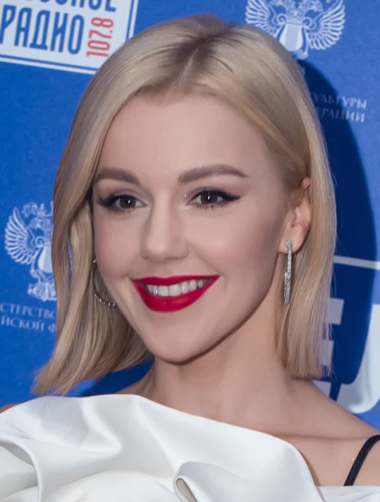 Юлианна Караулова