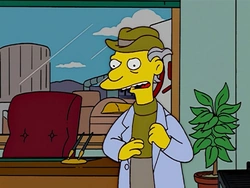 Les Moore (The Simpsons) (Hank Azaria)