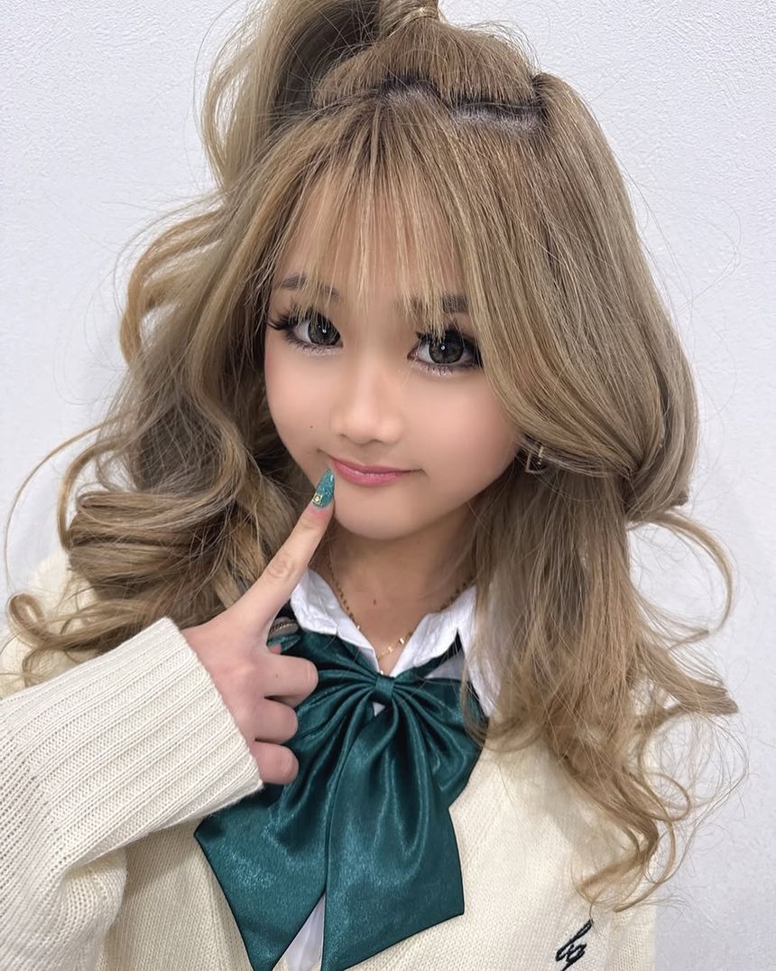 Yuno (ゆの/KOGYARU)