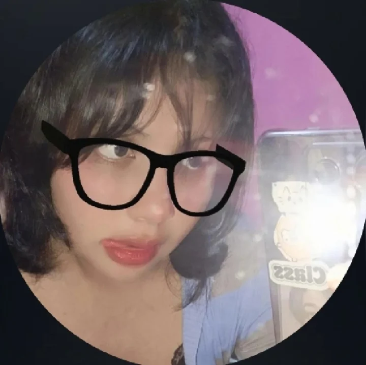 Hannie (mi novia 🥵)