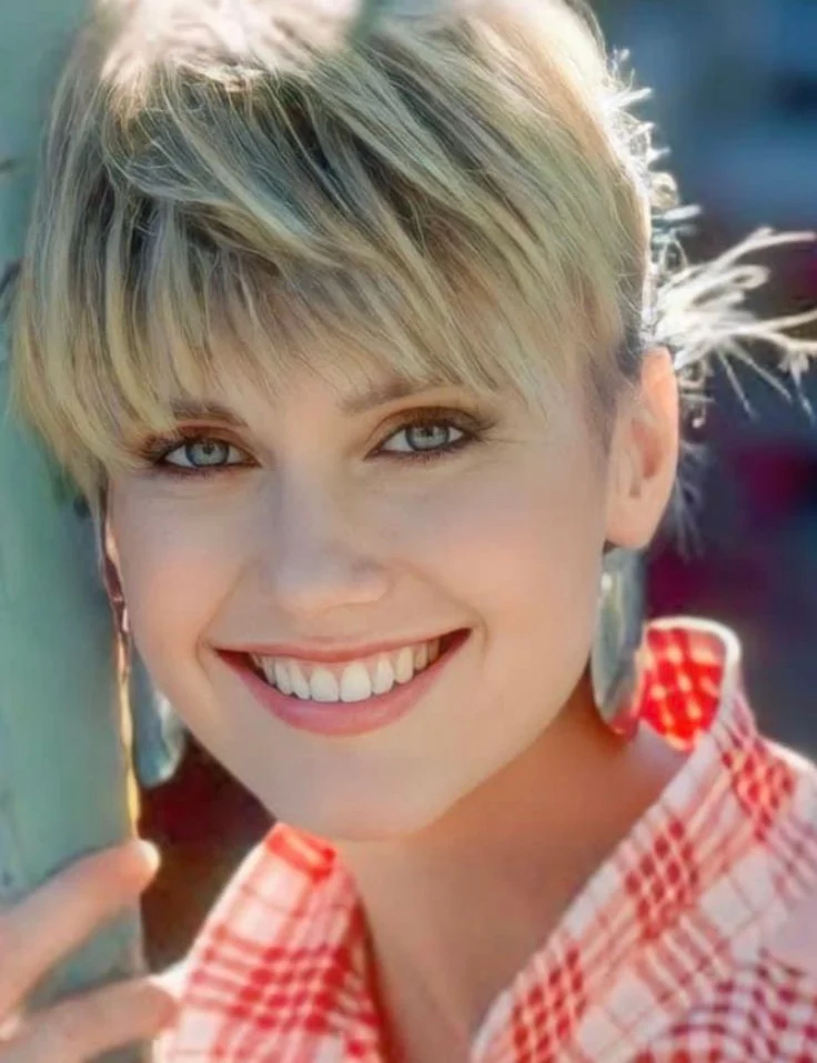 Olivia Newton-John (Have You Never Been Mellow/I Honestly Love You)