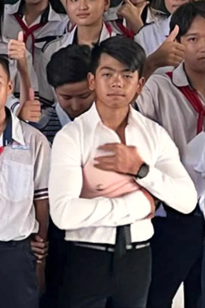vì sao thế nhỉ