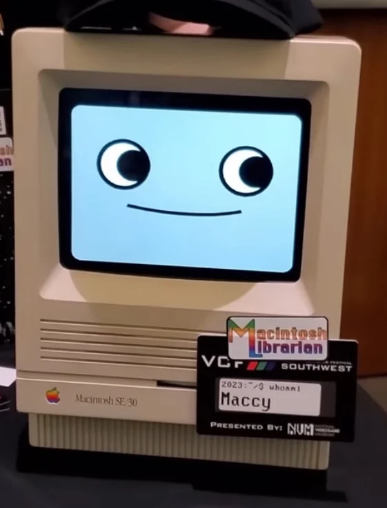Maccy (Action Retro - Macintosh Librarian) (2023)