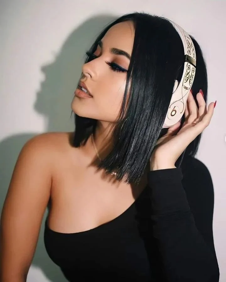 Becky g
