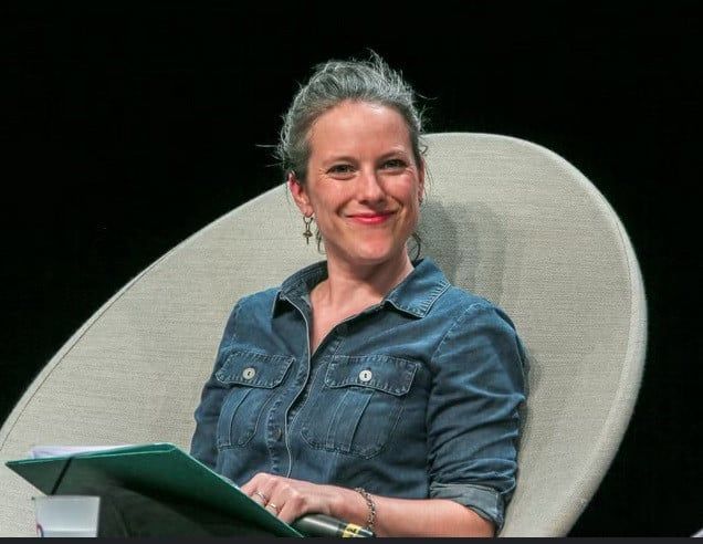 Lucie castets Présidente de la France