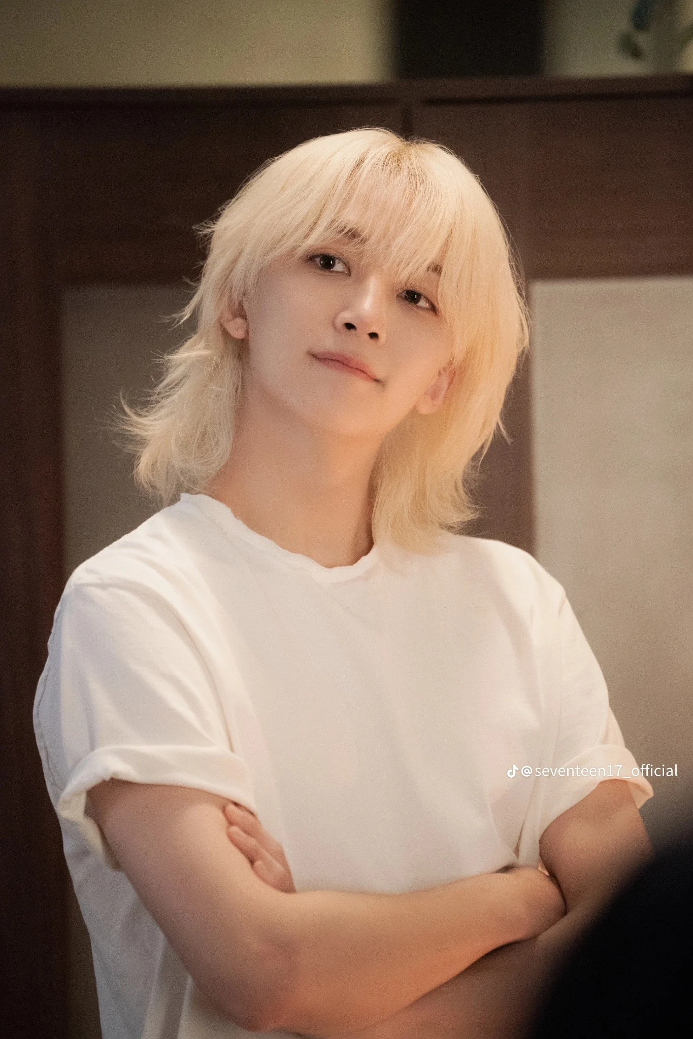 Jeonghan- Seventeen