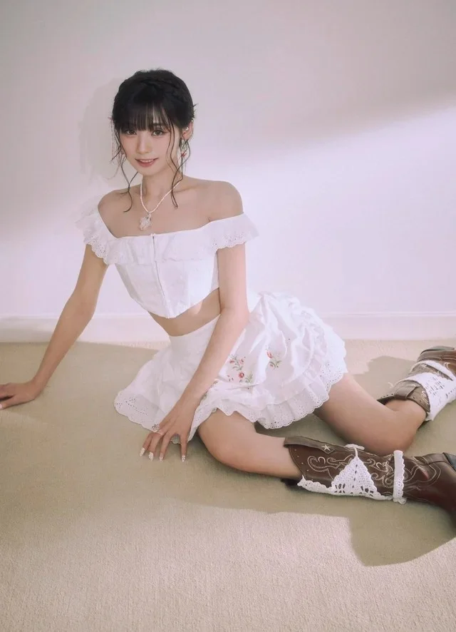 UNIS JIN HYEONJU (SWICY UPDATE)