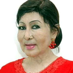 Ellya Khadam