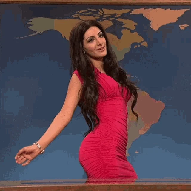 Kim Kardashian (SNL) (Nasim Pedrad)