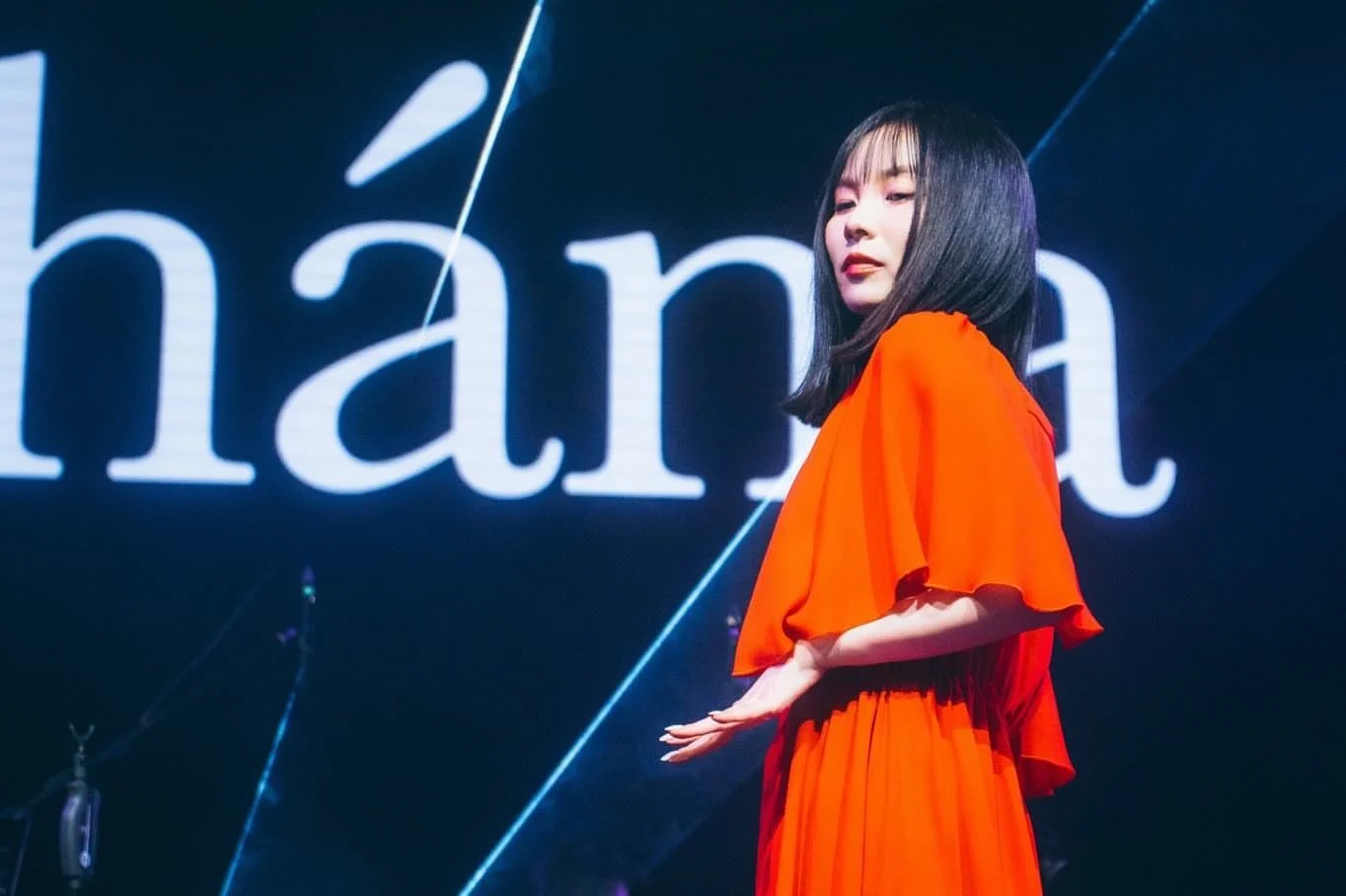 towana / とわな (from fhána)