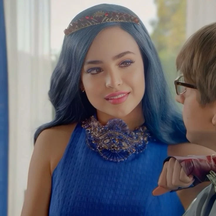 Sofia Carson español latam 