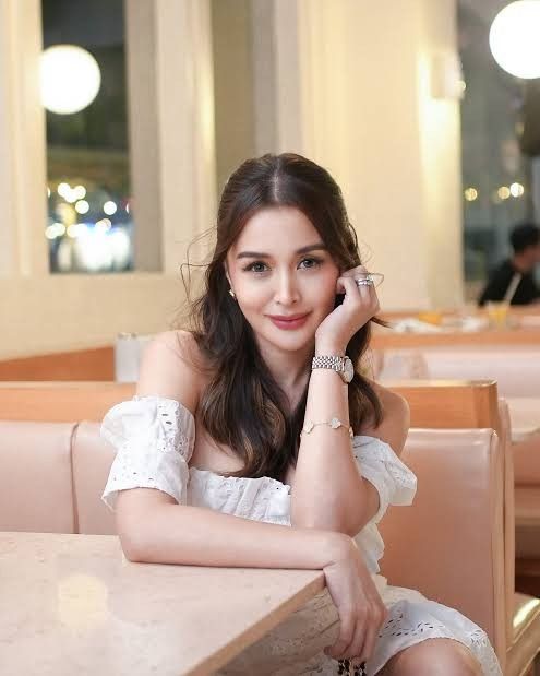 Kris Bernal