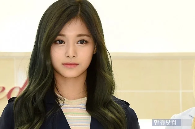 TWICE Tzuyu [Strong ver.]