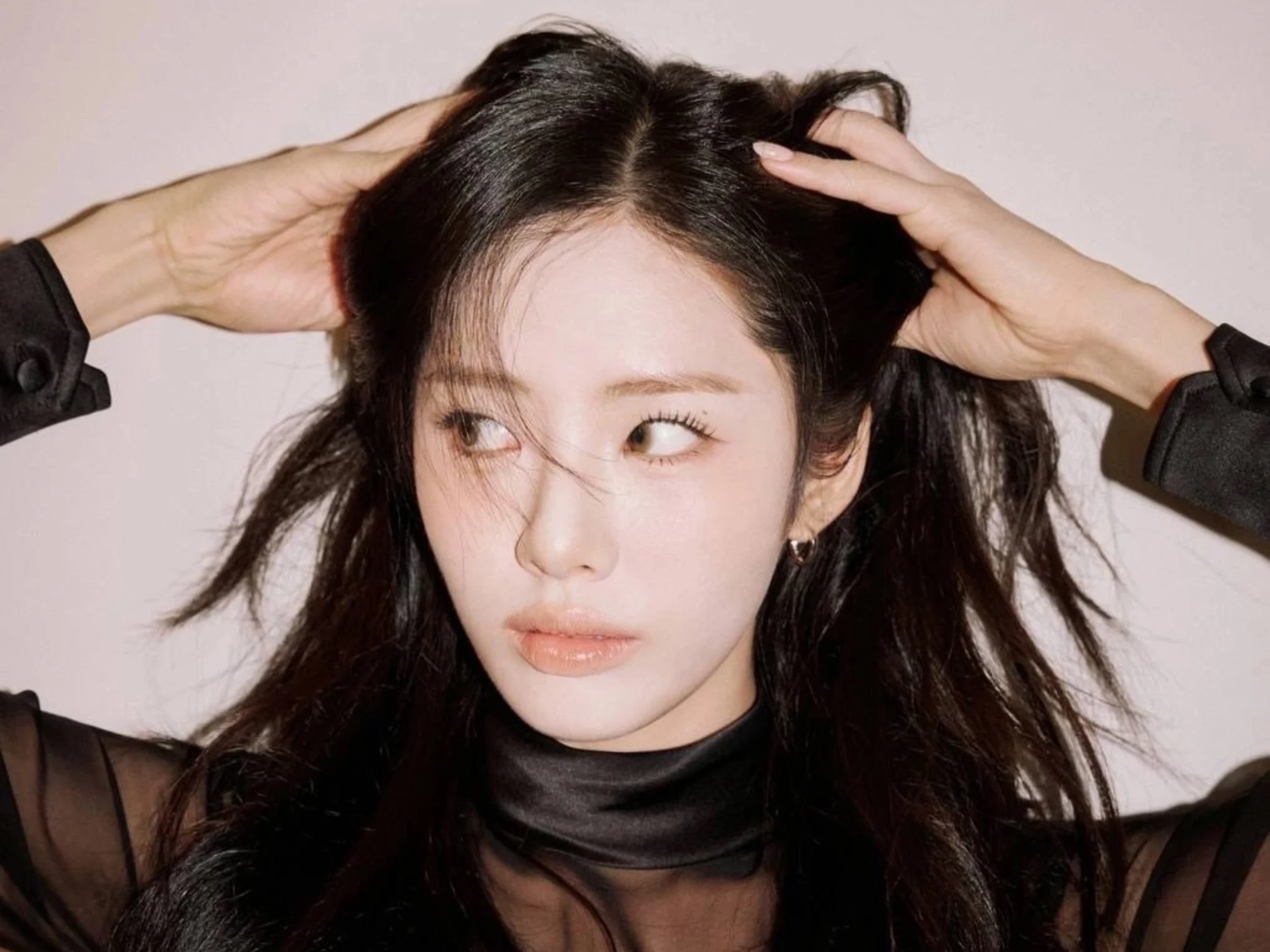 JIWON from FROMIS_9