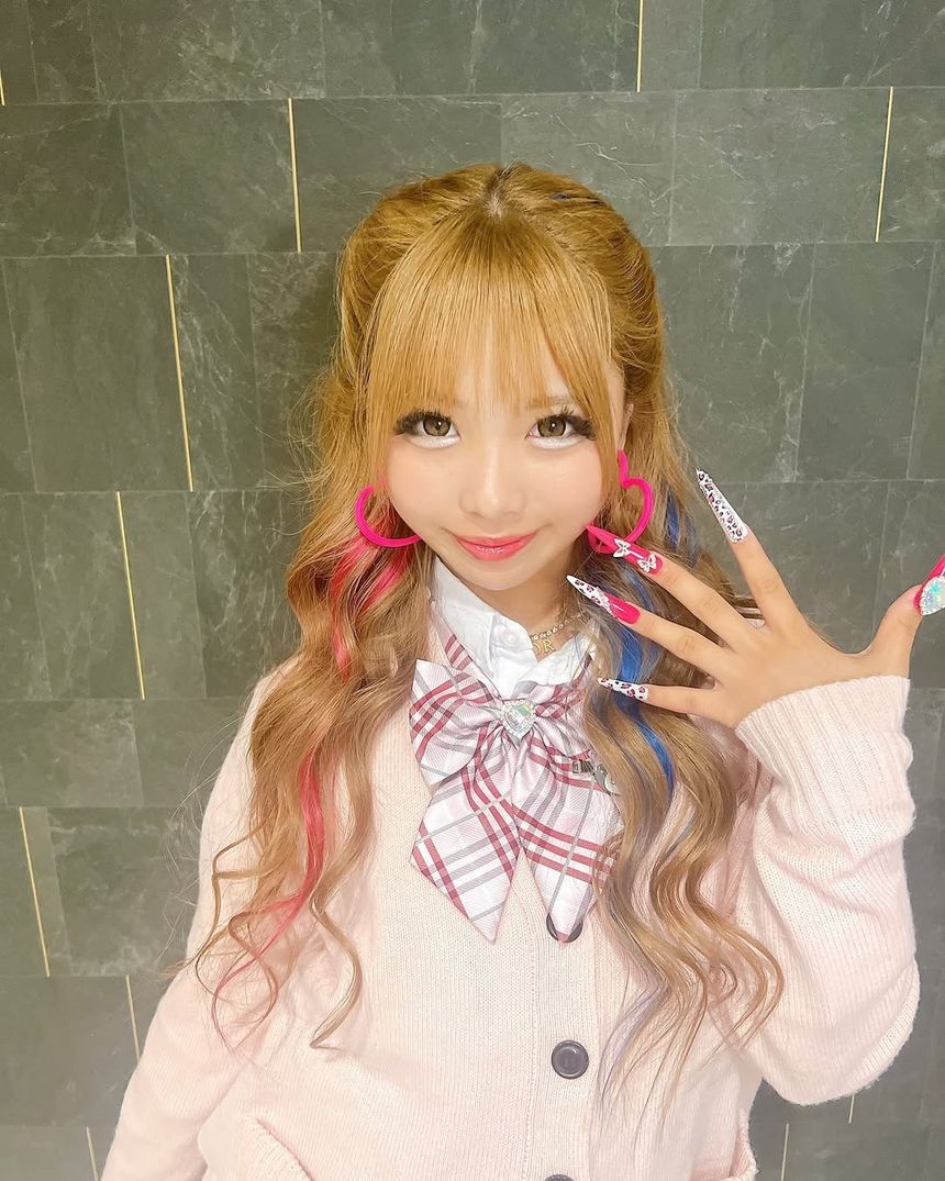 Romina (るみな/Kogyaru Dokumo Model 2025)