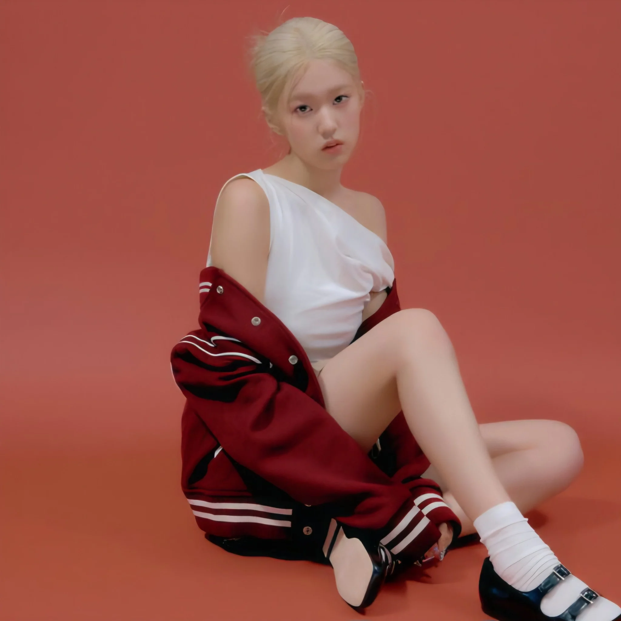 Yoon Jiyoon (izna) 윤지윤 (이즈나) 2025