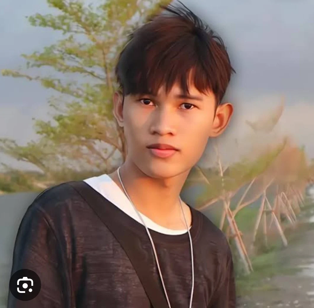 NOTTI PLATUSONGKHENG น็อตตี้ ปลาทูสองเข่ง
