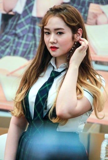Kyla Former of PRISTIN
