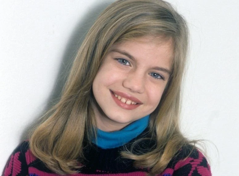 Young Anna Chlumsky