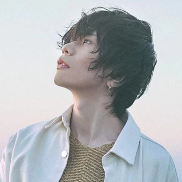 米津玄師 Yonezu Kenshi