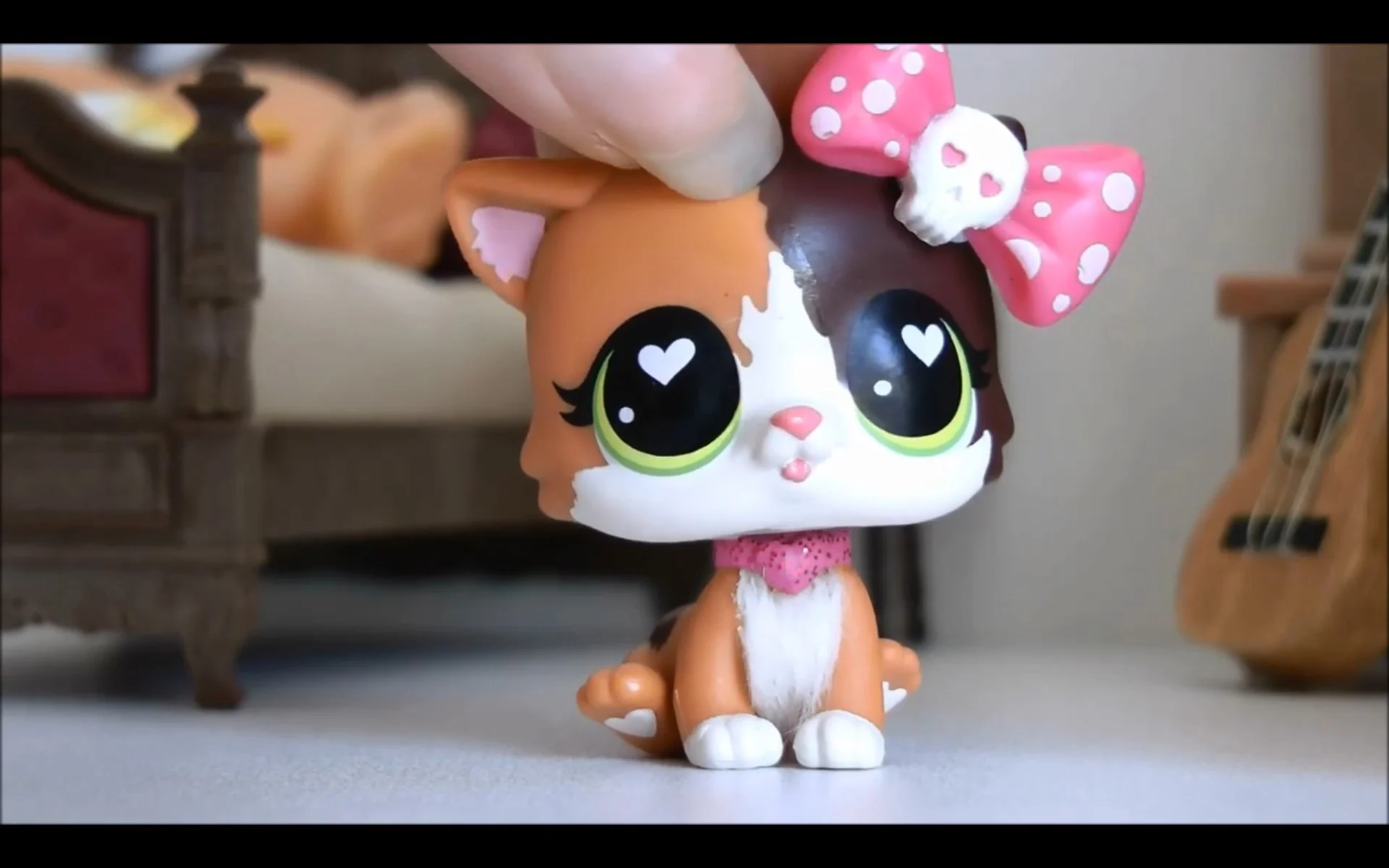 LPS Honey (young)