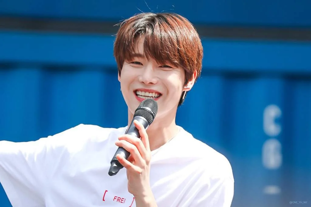 Younghoon 2 (onewe)