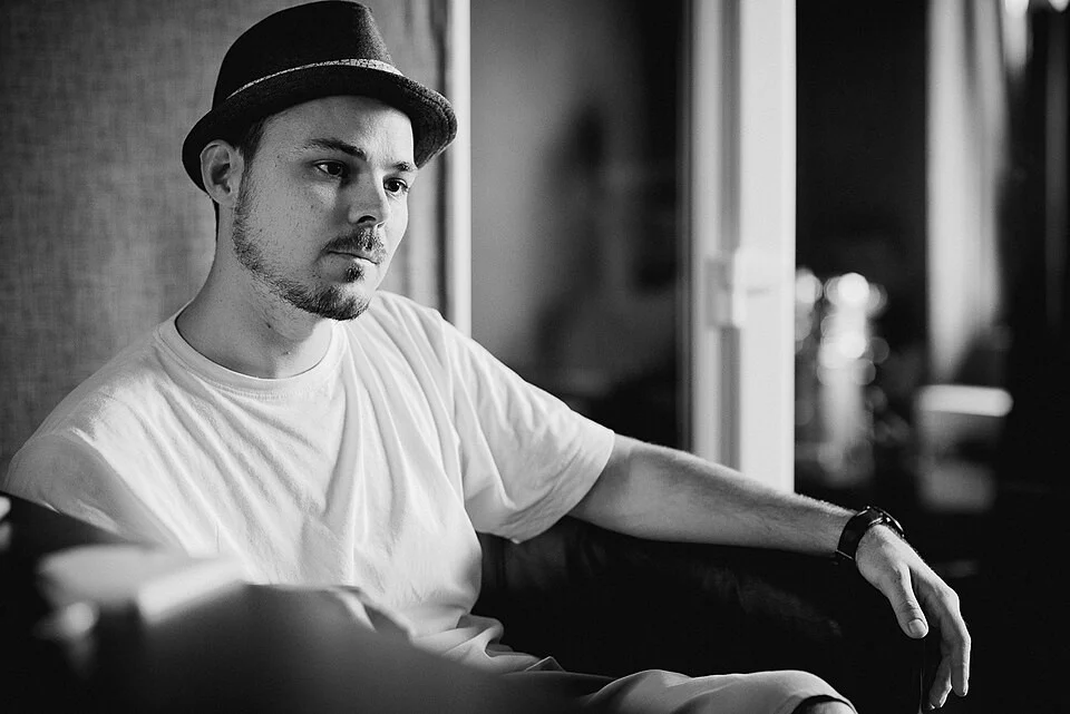 Zhao (Romanian Singer)