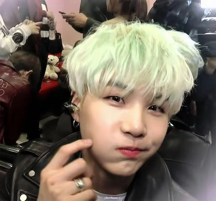 SUGA