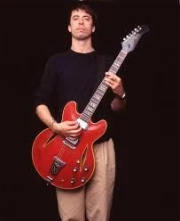 DaveGrohl Foo-Fighters Era Akhir 90an